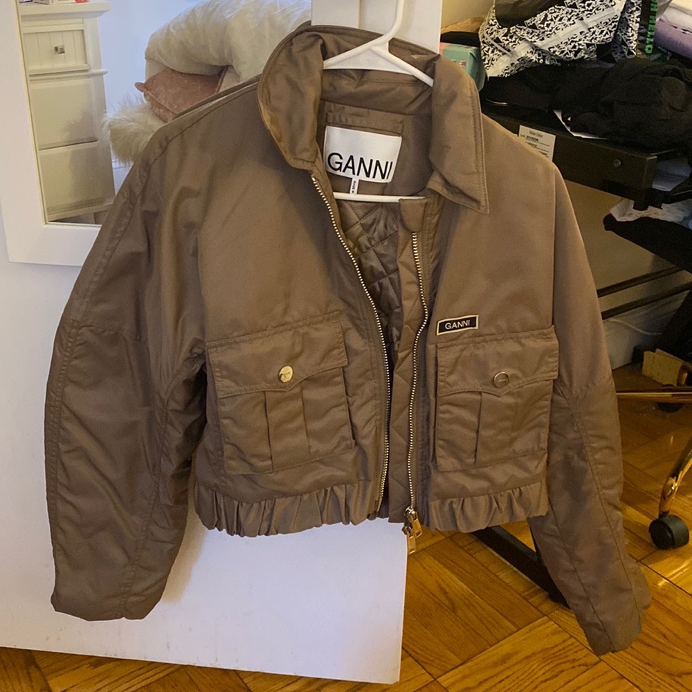 NWOT Ganni Cropped Bomber